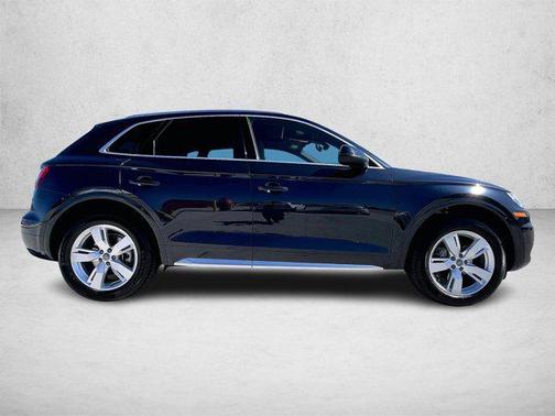 2018 Audi Q5 2.0T Premium Plus