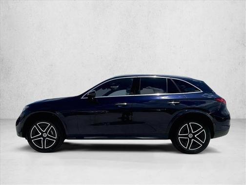 Nautical Blue Metallic 2024 Mercedes-Benz GLC 300 Base