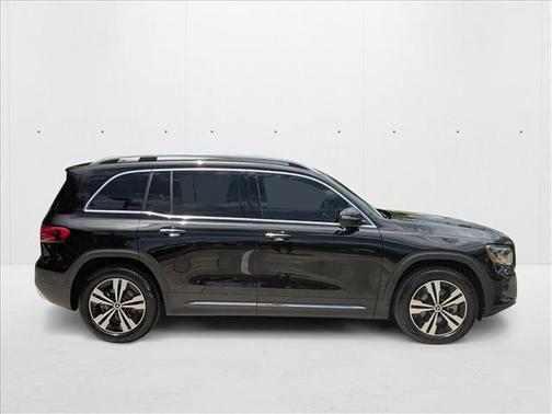 2025 Mercedes-Benz GLB 250 Base
