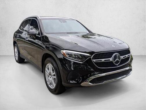 2025 Mercedes-Benz GLC 300 4MATIC