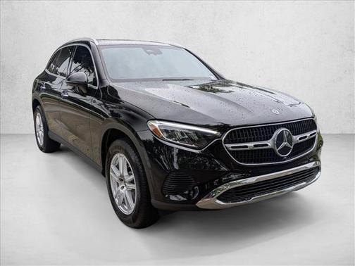 2025 Mercedes-Benz GLC 300 4MATIC