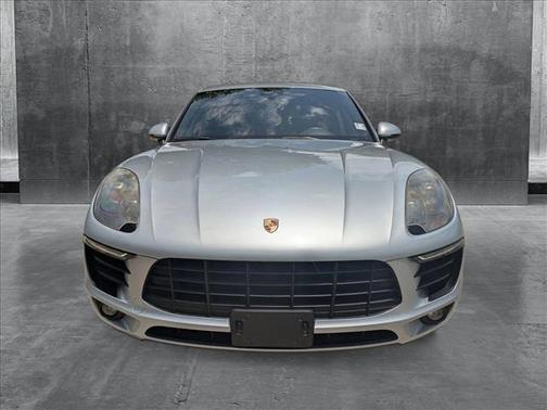 2017 Porsche Macan Base