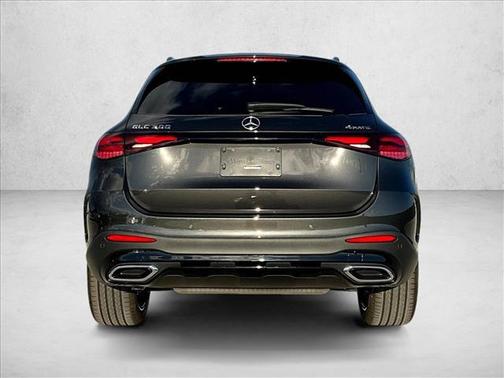 2026 Mercedes-Benz GLC 300 4MATIC