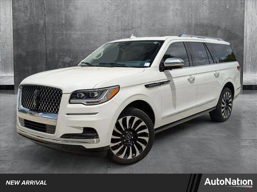 2022 Lincoln Navigator Black Label