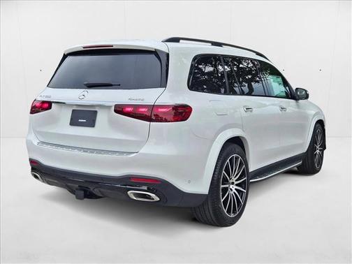 2026 Mercedes-Benz GLS 580 4MATIC