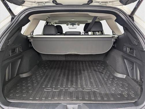 2022 Subaru Outback Onyx Edition XT
