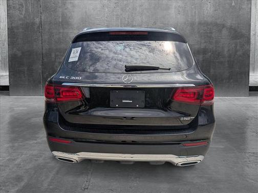 2022 Mercedes-Benz GLC 300 Base