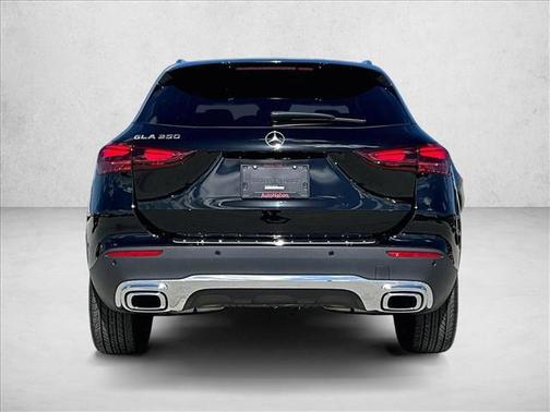 2026 Mercedes-Benz GLA 250 4MATIC