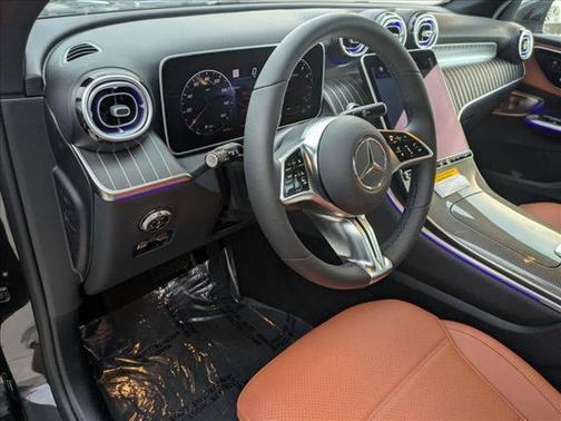 2026 Mercedes-Benz GLC 300 Base