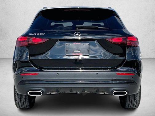 2025 Mercedes-Benz GLA 250 4MATIC