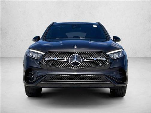 Graphite Grey Metallic 2026 Mercedes-Benz GLC 300 Base