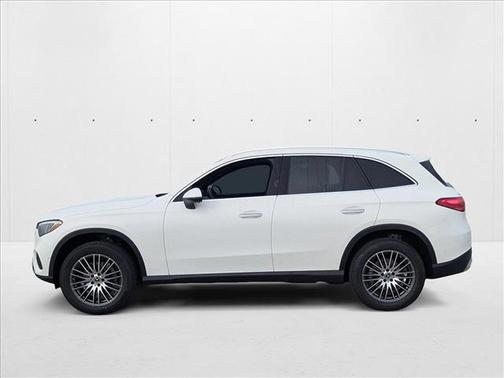 2025 Mercedes-Benz GLC 300 Base