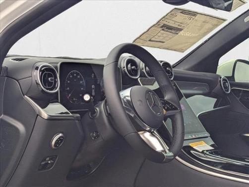 2025 Mercedes-Benz GLC 300 Base