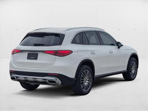 2025 Mercedes-Benz GLC 300 Base