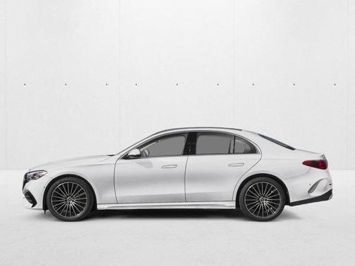 MANUFAKTUR Moonlight White Metallic 2026 Mercedes-Benz E-Class E 350
