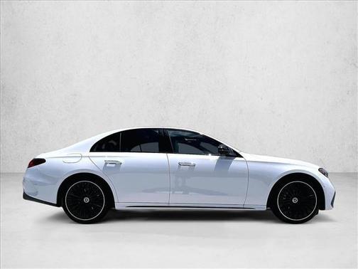 MANUFAKTUR Moonlight White Metallic 2026 Mercedes-Benz E-Class E 350