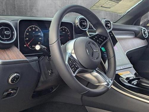 2025 Mercedes-Benz GLC 300 Base