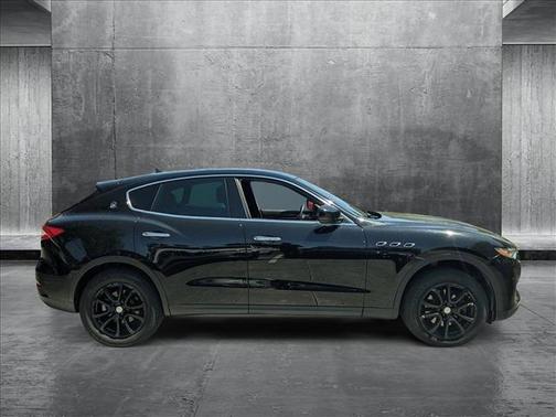 2017 Maserati Levante Base