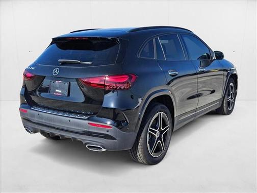 2025 Mercedes-Benz GLA 250 Base