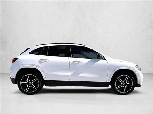 2025 Mercedes-Benz GLA 250 4MATIC