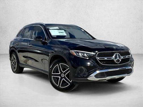 2026 Mercedes-Benz GLC 300 4MATIC