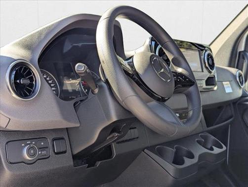 2025 Mercedes-Benz Sprinter 2500 High Roof