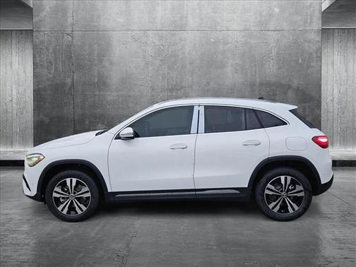 2025 Mercedes-Benz GLA 250 Base