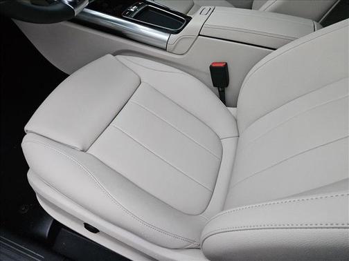 2025 Mercedes-Benz GLA 250 Base
