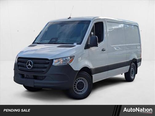 2025 Mercedes-Benz Sprinter 2500 Standard Roof
