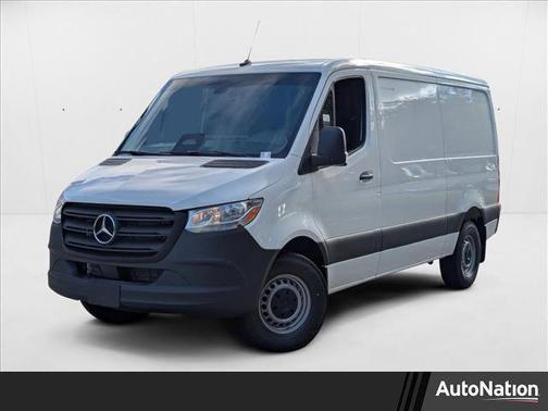 2025 Mercedes-Benz Sprinter 2500 Standard Roof