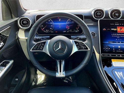 2025 Mercedes-Benz GLC 300 Base