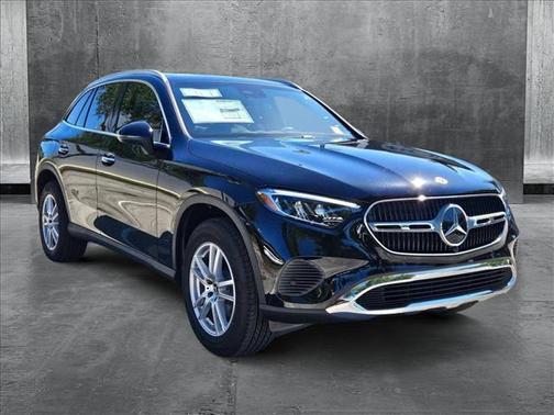 2025 Mercedes-Benz GLC 300 Base