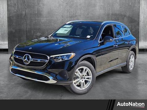 2025 Mercedes-Benz GLC 300 Base