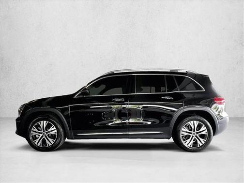 Night Black 2026 Mercedes-Benz GLB 250 Base