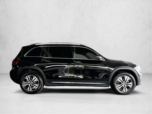 Night Black 2026 Mercedes-Benz GLB 250 Base