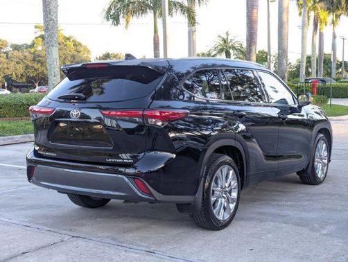 2021 Toyota Highlander Limited