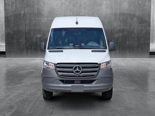 2025 Mercedes-Benz Sprinter 2500 High Roof