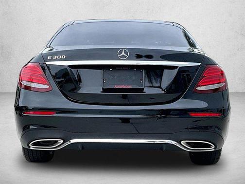 Obsidian Black Metallic 2019 Mercedes-Benz E-Class E 300