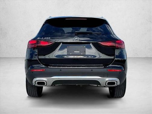 2025 Mercedes-Benz GLA 250 4MATIC
