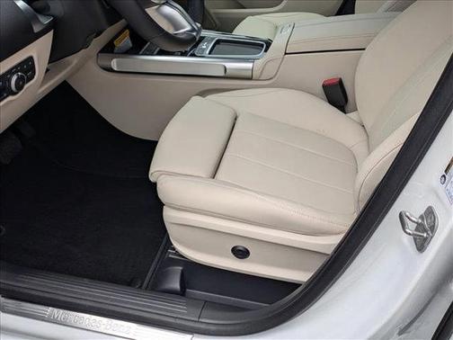 2025 Mercedes-Benz GLB 250 Base