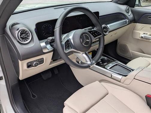 2025 Mercedes-Benz GLB 250 Base