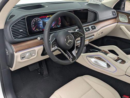 2026 Mercedes-Benz GLS 450 4MATIC