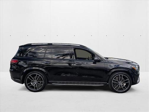 2022 Mercedes-Benz GLS 450 4MATIC