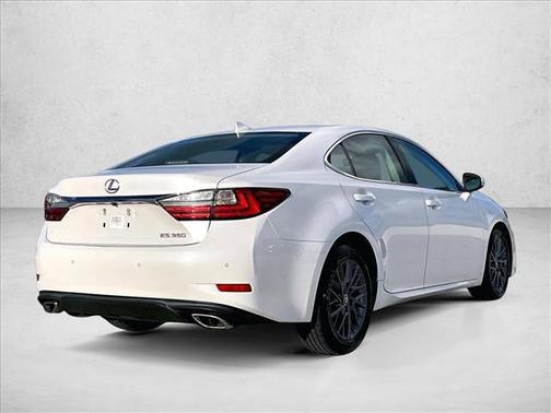 Eminent White Pearl 2018 Lexus ES 350 Base