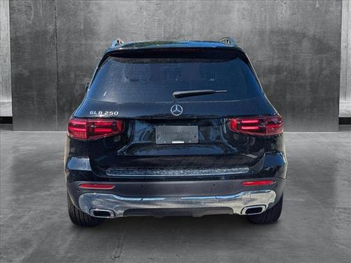 2025 Mercedes-Benz GLB 250 Base