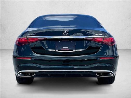 Emerald Green Metallic 2026 Mercedes-Benz S-Class 4MATIC