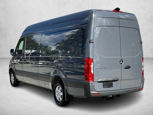 2026 Mercedes-Benz Sprinter 2500 High Roof
