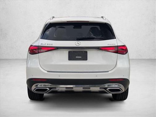 2025 Mercedes-Benz GLC 300 4MATIC