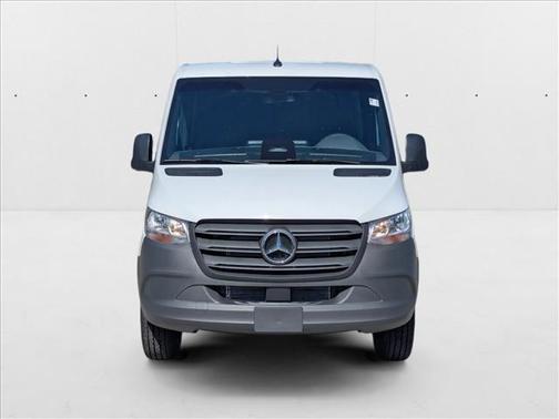 2025 Mercedes-Benz Sprinter 2500 Standard Roof