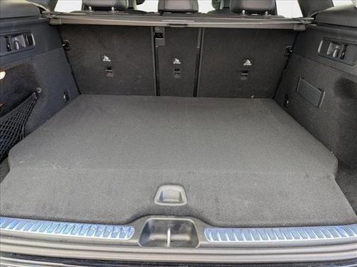 2025 Mercedes-Benz GLC 350e Base